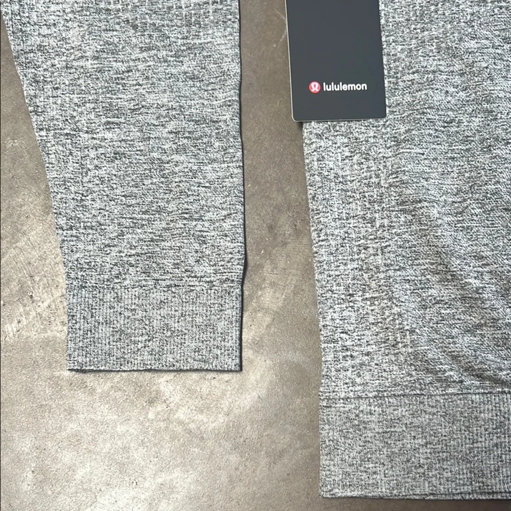 Lululemon 1/2 Zip- Endineered Warmth. Size XL. NEW WITH TAGS ๐ - Picture 6 of 7